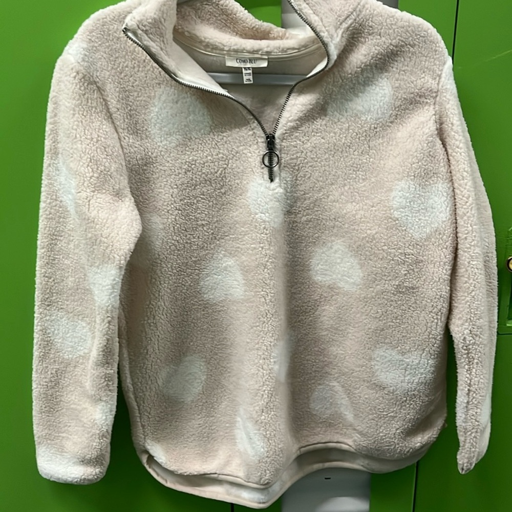 Hearts sweater